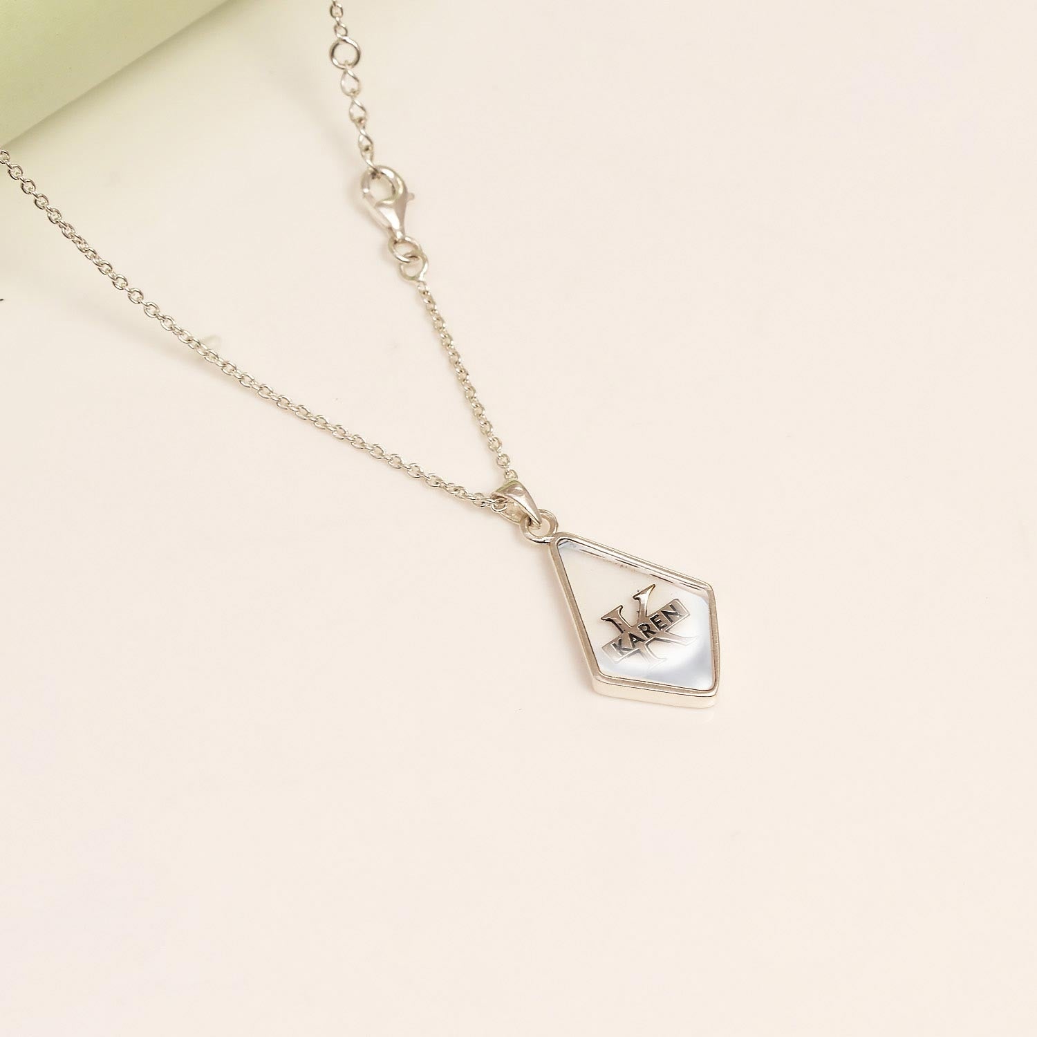 925 Sterling Silver Personalised Monogram Name Letter Rhombus Shape Custom Initial Alphabet Transparent Resin Pendant Necklace for Teen Women