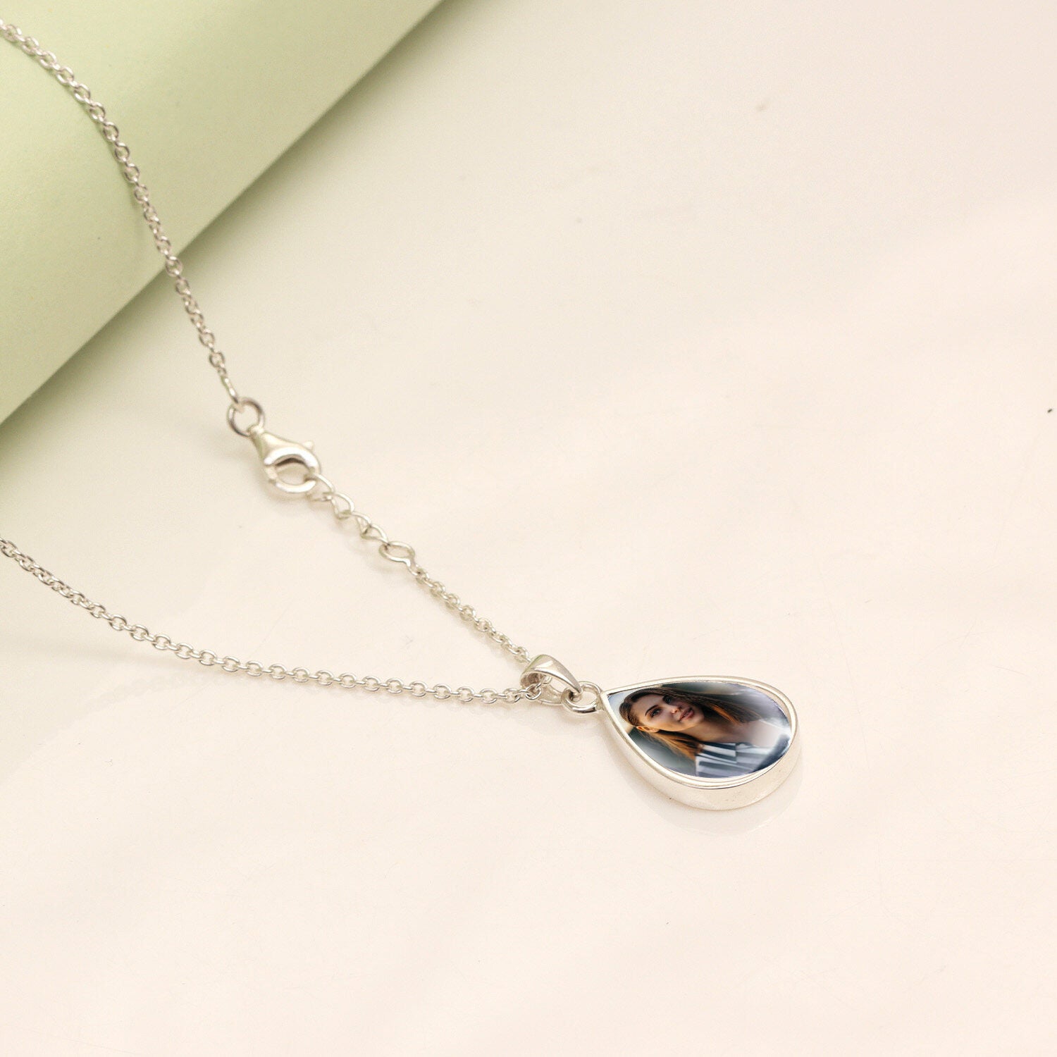 925 Sterling Silver Personalised Photo Double Sided Picture Drop Shape Transparent Resin Pendant Necklace for Teen Women