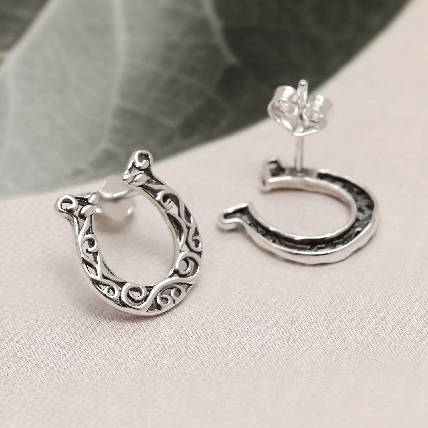 925 Sterling Silve U-Shaped Filigree Design Horseshoe Stud Earrings for Women